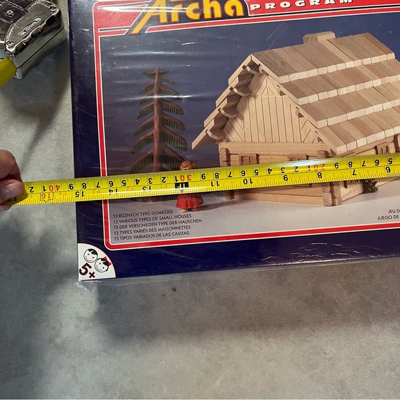 Archa Program Wooden House Building Set. 193 pieces. Makes 13 small houses. 5+ - Picture 11 of 16